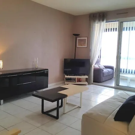 Apartment 38m With Loggia Close To The